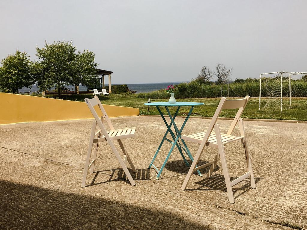 Ferienwohnung Sea Breeze ena Korakokhórion Exterior foto